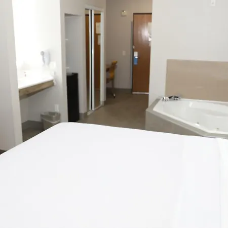 Days Inn & Suites By Wyndham San Antonio North/Stone Oak Esterno foto
