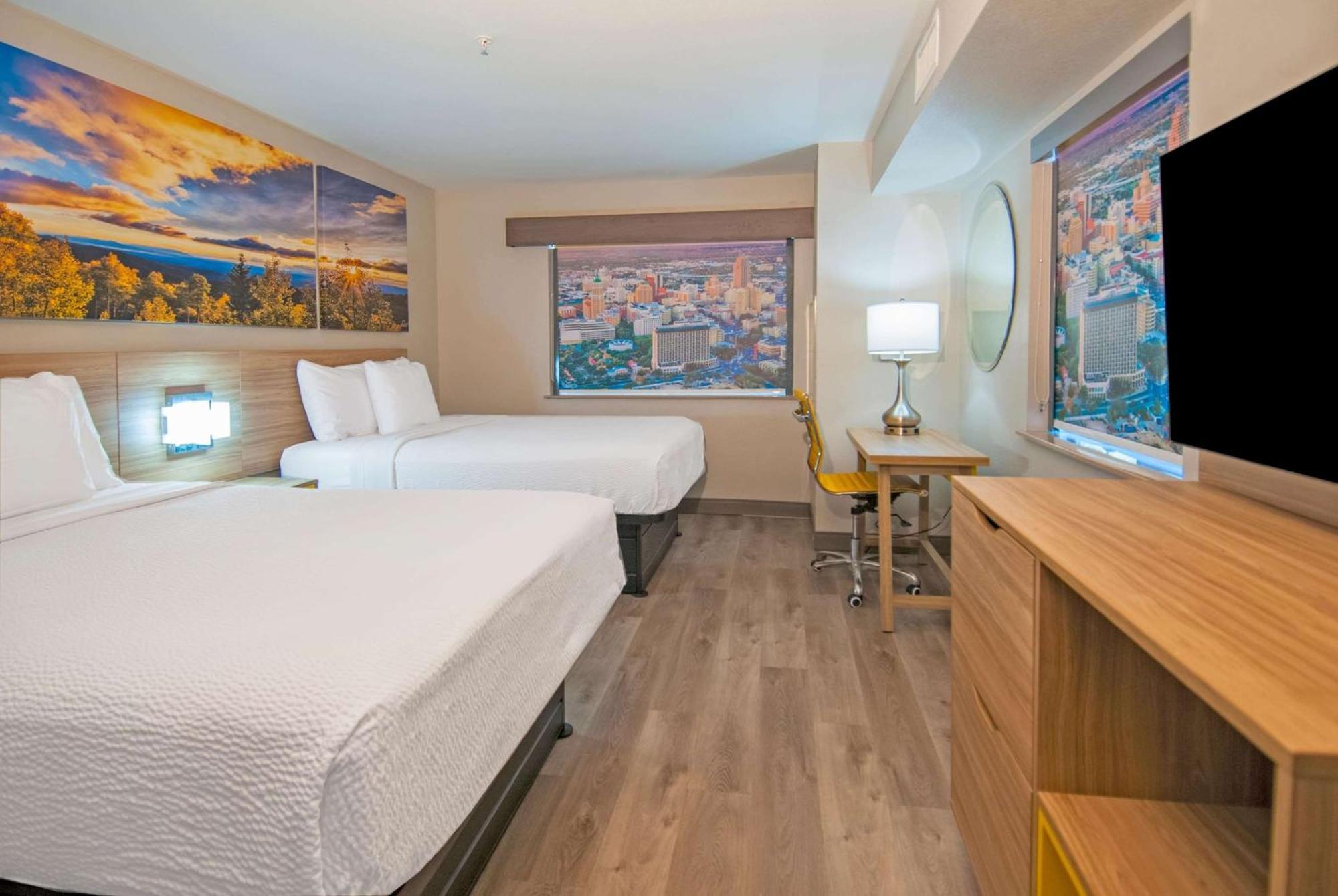 Hotel Days & By Wyndham North/stone Oak San Antonio