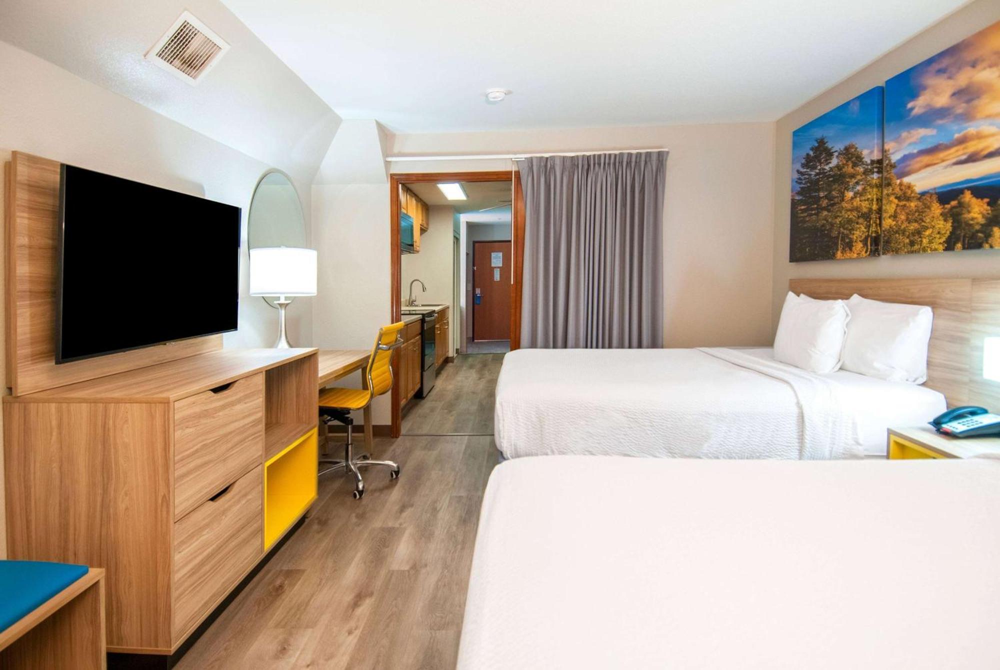 Hotel Days & By Wyndham North/stone Oak San Antonio